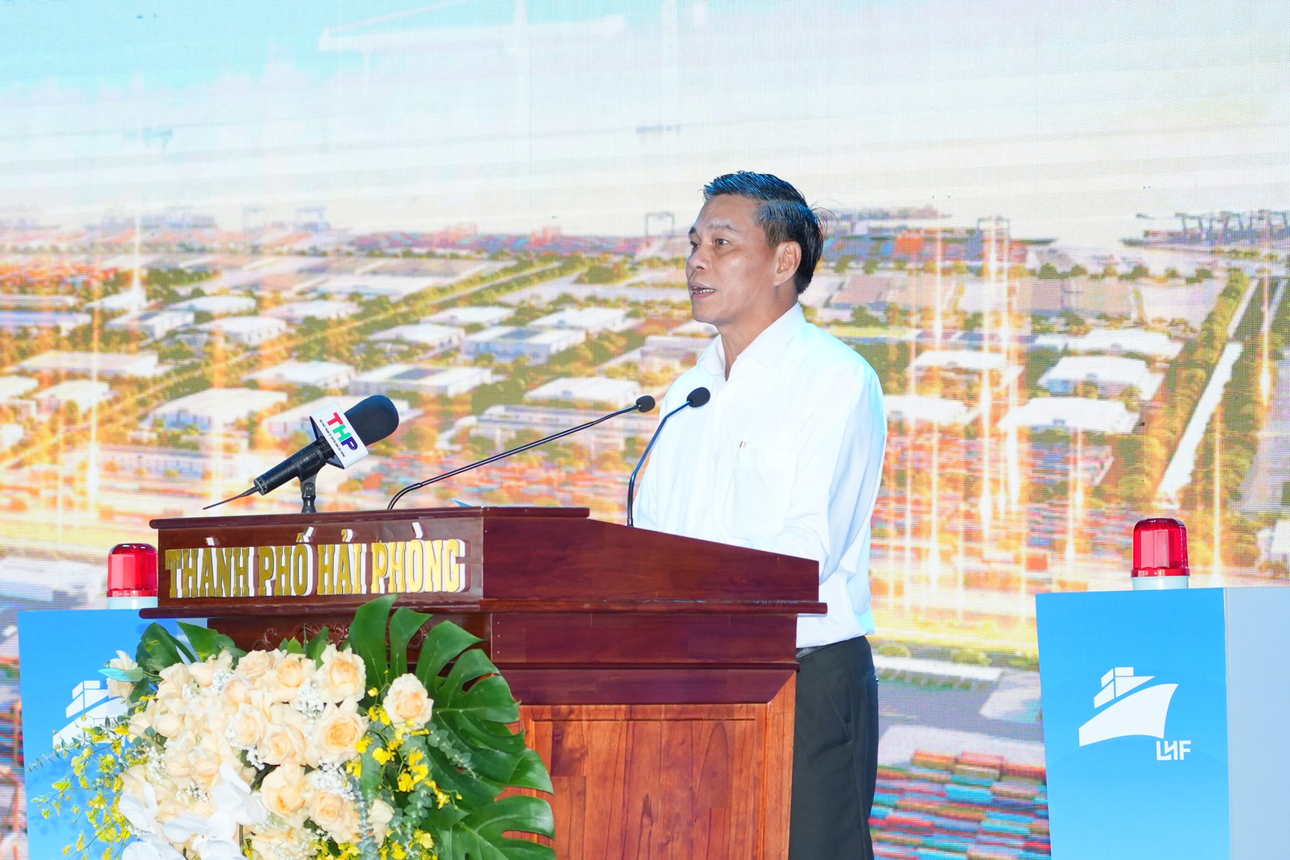 Ông Nguyễn Văn Tùng – Chủ tịch UBND TP Hải Phòng phát biểu tại lễ khởi công dự án.